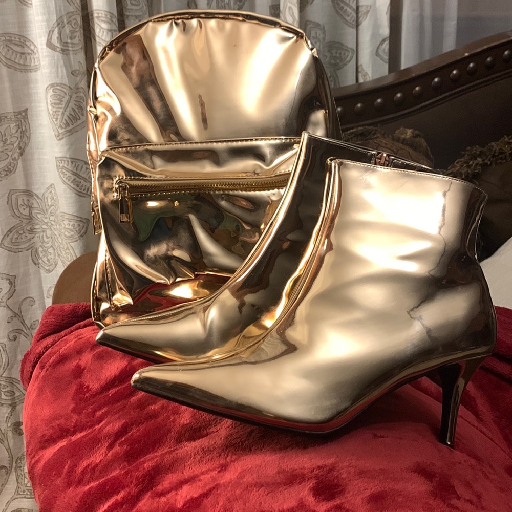 Sold as a set ROSE GOLD boots and backpack with box